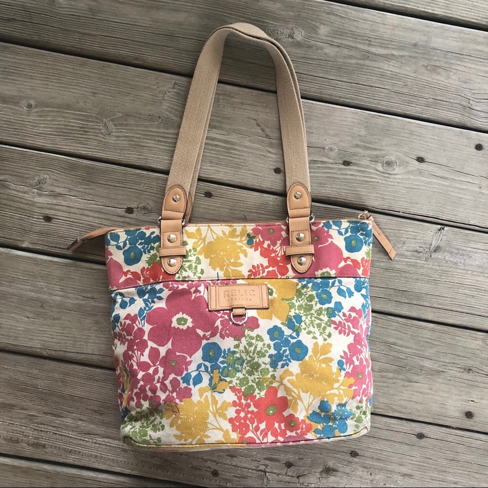 Relic Floral Shoulder Bag - Picture 2 of 12